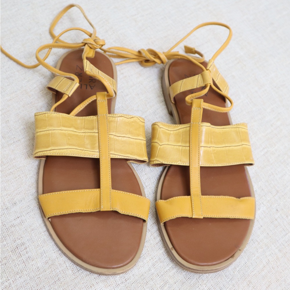 Naturalizer Fayee Yellow Tie Sandals - Picture 8 of 13